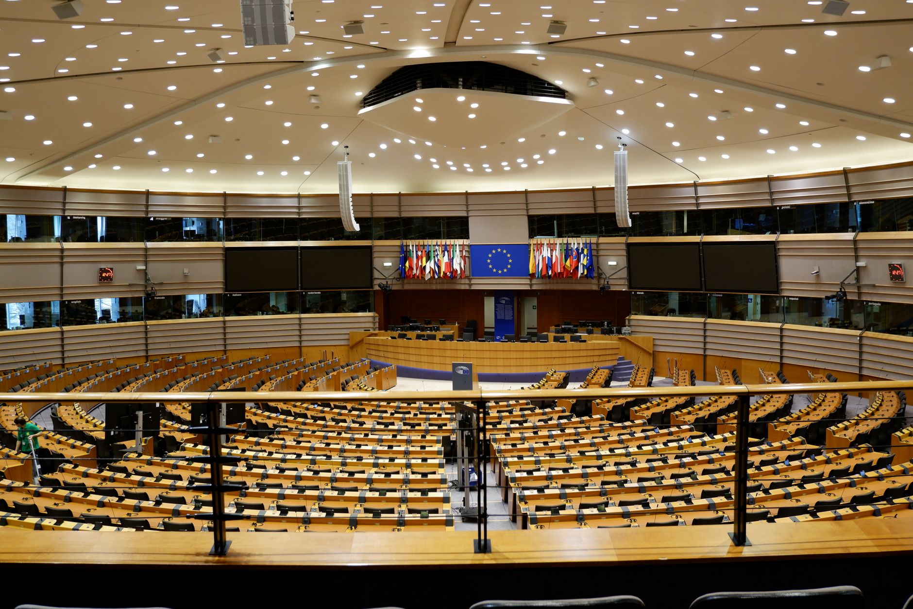 EU AI Act August 2026 — what SMBs need to arrange now - AI implementation for businesses